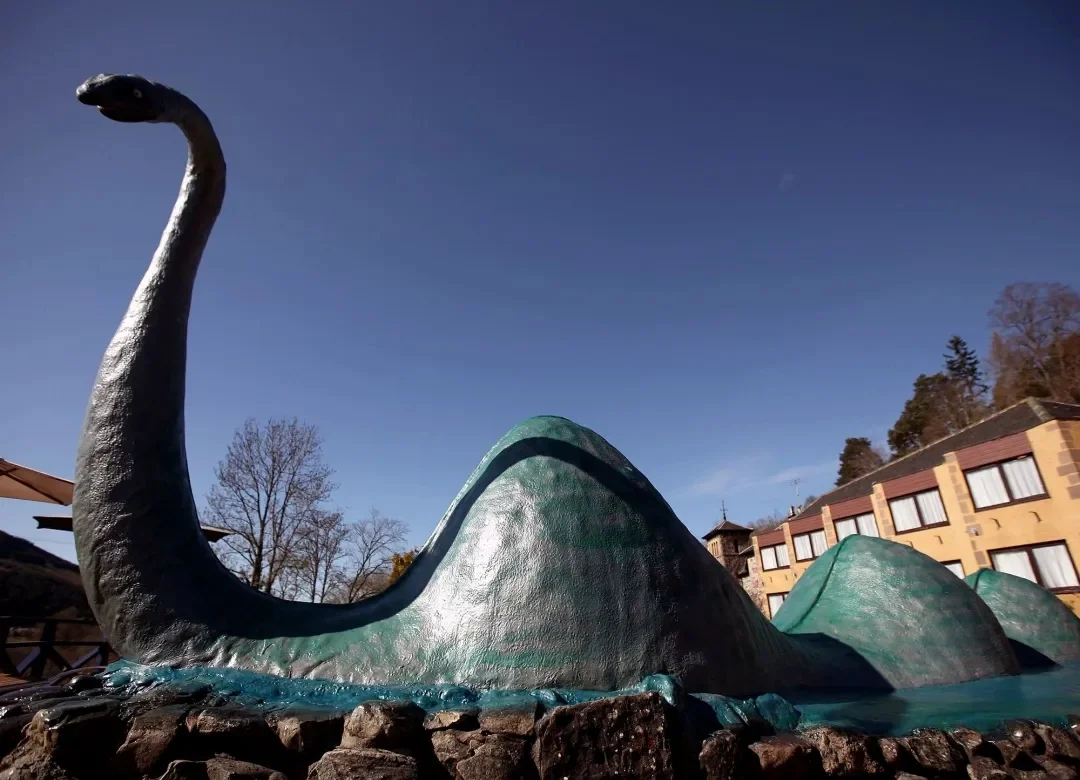 加拿大奥古布古水怪.加拿大水怪奥古布古真实存在?-第1张图片