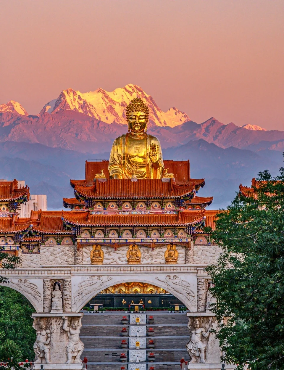 乌鲁木齐市区必去景点/冬天乌鲁木齐市区必去景点-第1张图片