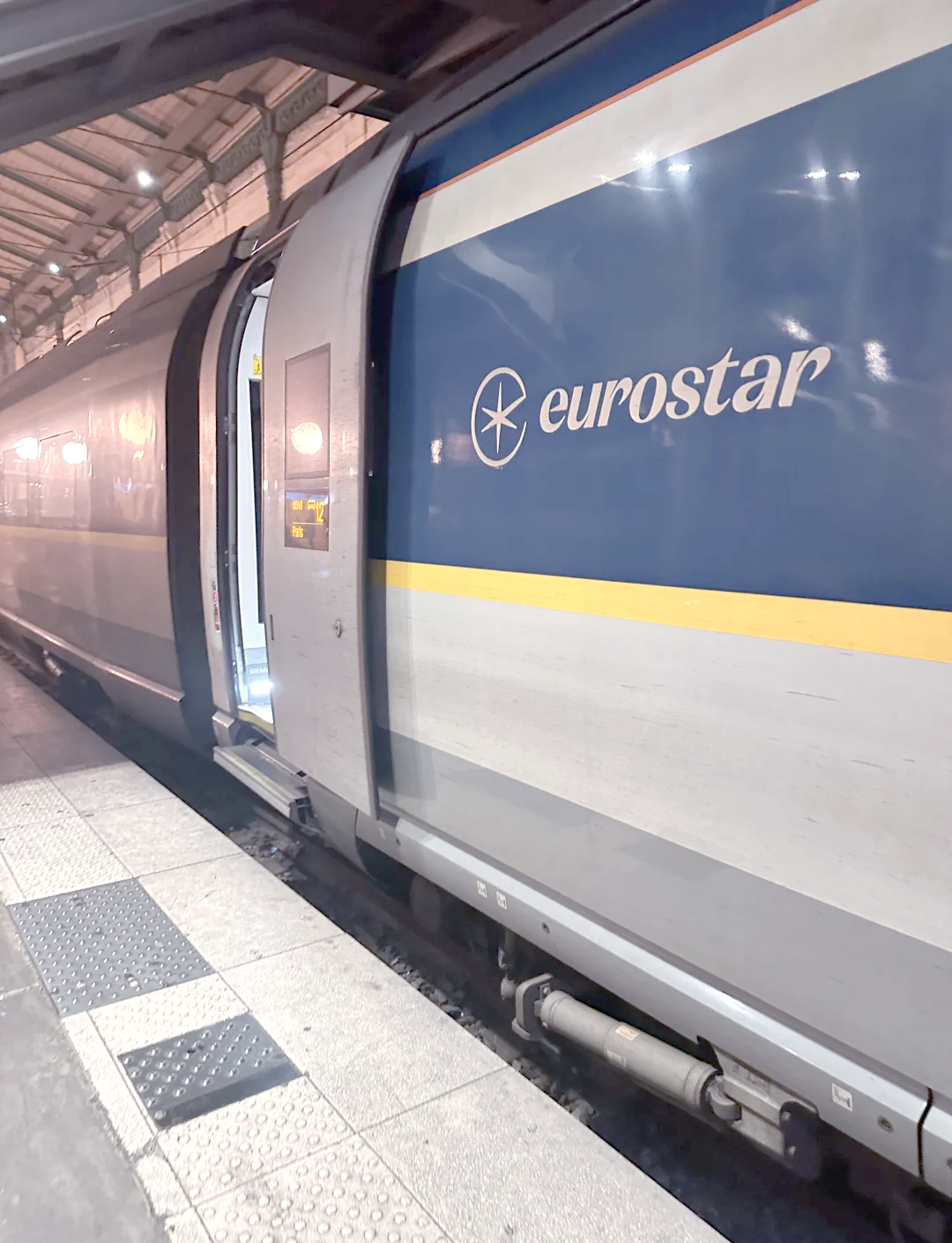 伦敦是哪个国家的/巴黎和伦敦是哪个国家的-第2张图片