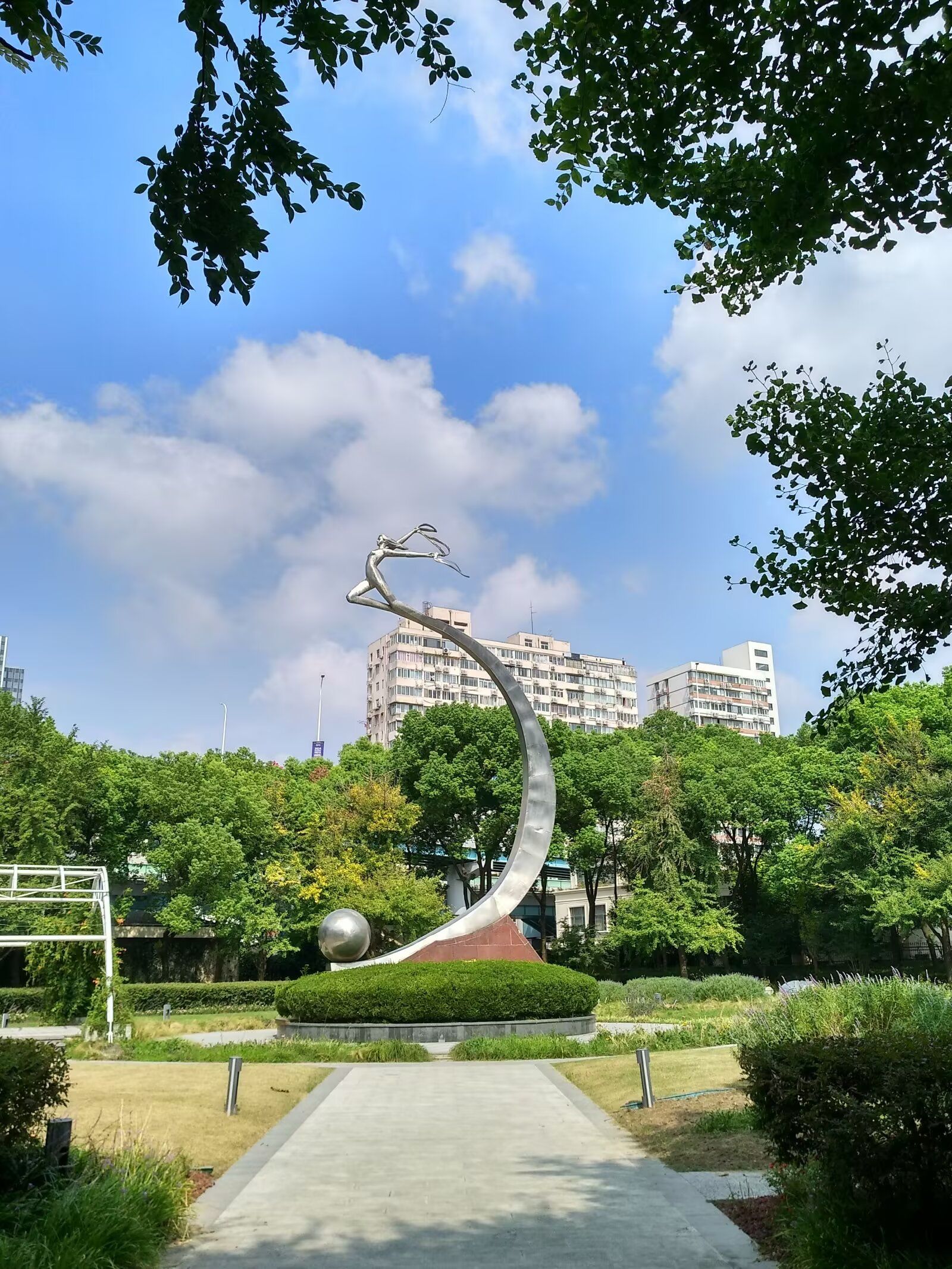 【上海诡异龙形高架桥,上海有龙的高架桥】-第2张图片