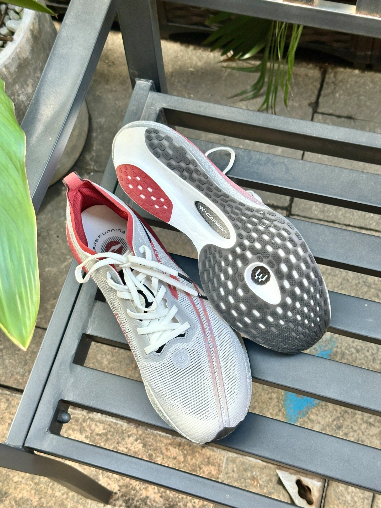 【美国前十跑鞋品牌,美国比较好的跑步鞋】-第2张图片