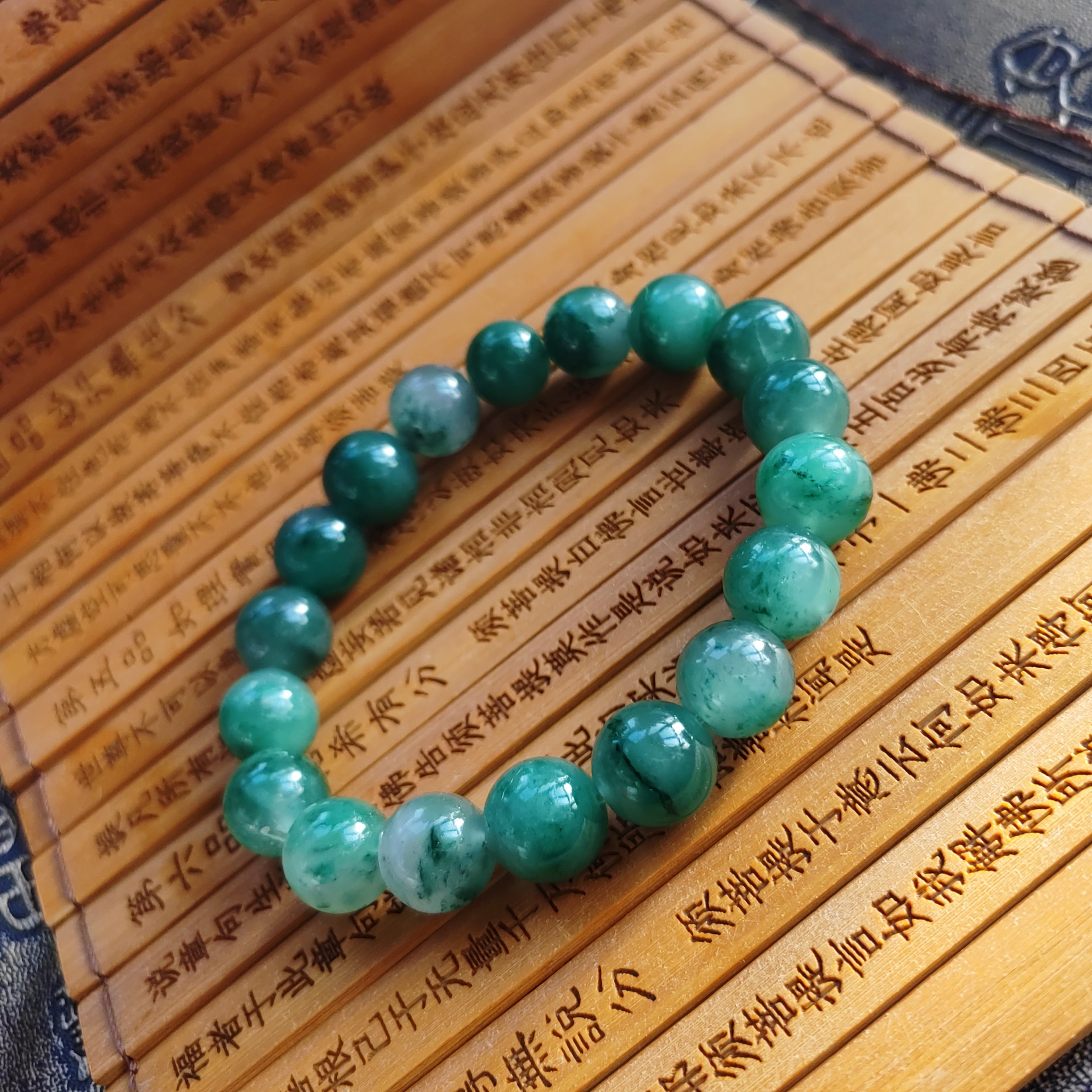 非洲(非洲翠不能戴的原因)-第1张图片