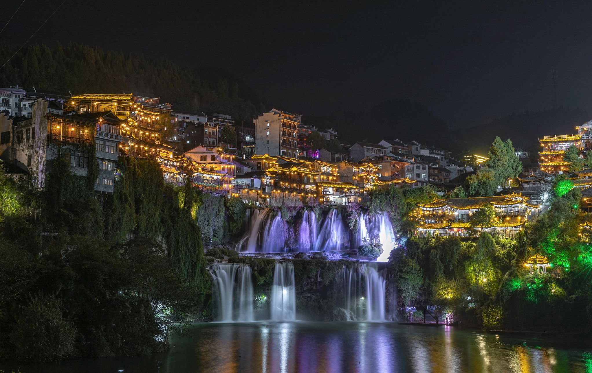 湖南芙蓉镇景区.湖南芙蓉镇景区简介？-第2张图片
